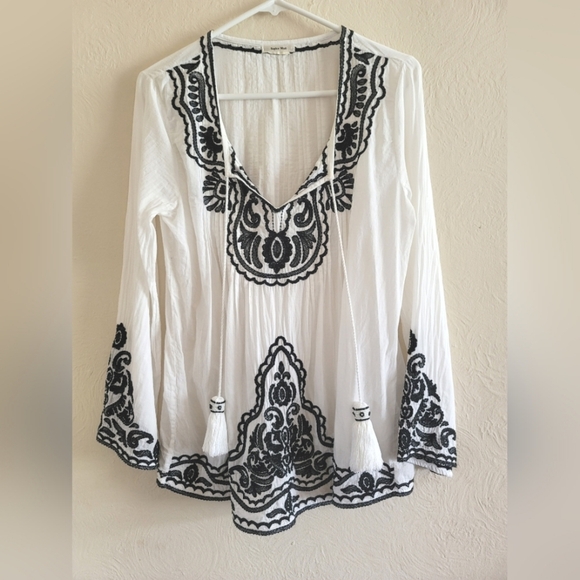 Sophie Max, Embroidered Cotton Top, White and Black, Size Small - Picture 2 of 6